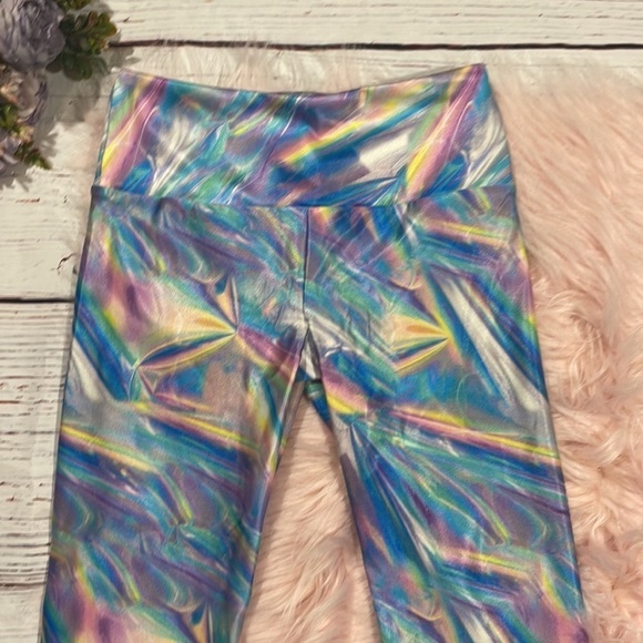NWT GOLDSHEEP IRIDESCENT DREAM Crystal Graphic High Rise Leggings - Picture 11 of 11